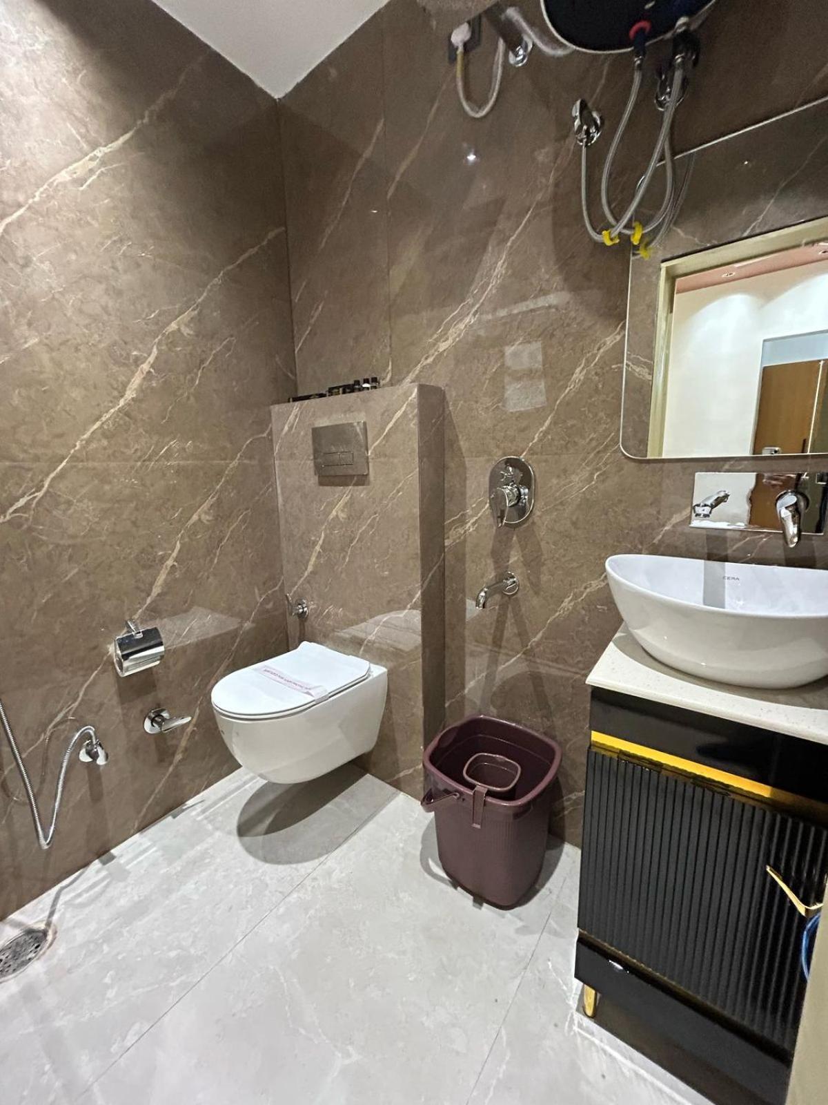 Divine Hotel Карнал Экстерьер фото