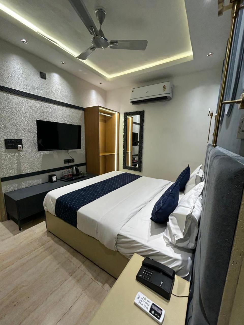 Divine Hotel Карнал Экстерьер фото